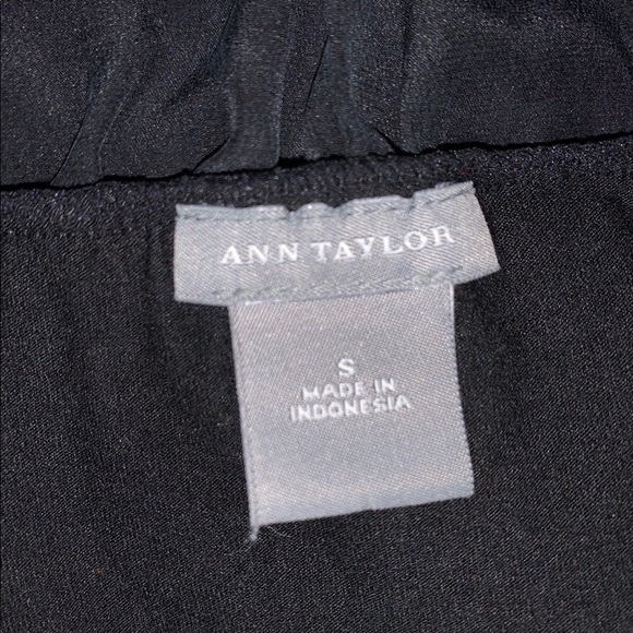 Ann Taylor Ruffle Neck Tank Top - Picture 3 of 3